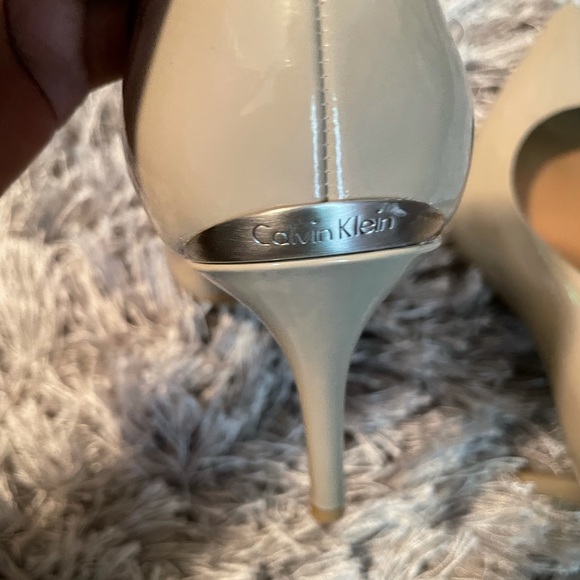 Calvin Klein heels - Picture 9 of 12
